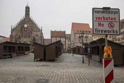 News Bilder des Tages 31.12.2024, Feuerwerksverbotszone / B?llerverbotszone, N?rnberg: In der N?rnberger Innenstadt gilt-stock-foto