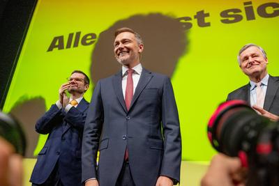 126. Ordentlicher Landesparteitag, Dreikoenigskundgebung der Freien Demokraten. 6. Januar 2025 im Stuttgarter Opernhaus, Dreikoenigstreffen der Freien Demokraten 2025, GER-stock-foto