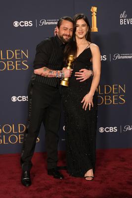 81st Annual Golden Globe Awards - Press Room-stock-foto