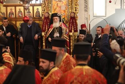 Greek Orthodox Patriarch of Jerusalem Theophilos III enters the Basilica of the Nativity within the shared Nativity Church-stock-foto