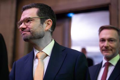 FDP Dreikoenigstreffen in Stuttgart-stock-foto