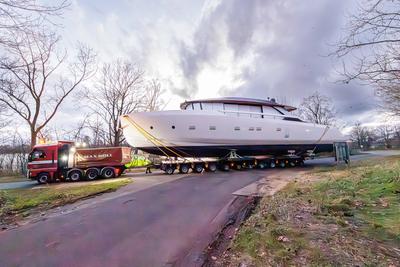 Luxusyachten auf der boot 2025-stock-foto