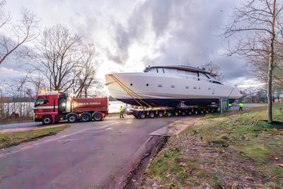 Luxusyachten auf der boot 2025-stock-foto