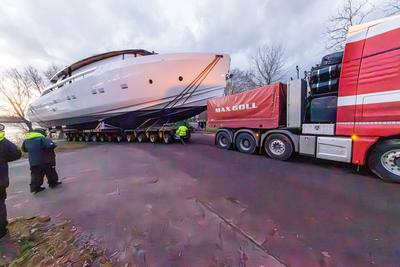 Luxusyachten auf der boot 2025-stock-foto
