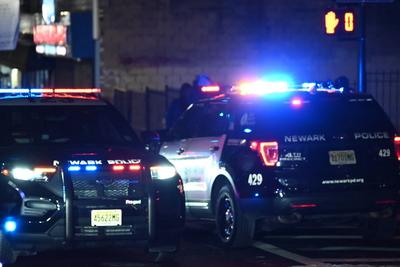 One person shot and killed in shooting on seymour avenue in newark new jersey on monday january 6 2025-stock-foto