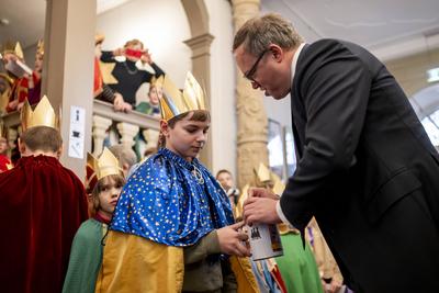 TH?RINGER MINISTERPR?SIDENT EMPF?NGT STERNSINGER-stock-foto