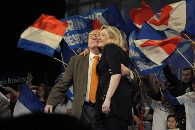 Jean Marie Le Pen und Marine Le Pen FN Front National Marseille 04 03 2012 FranckPennant PANO-stock-foto