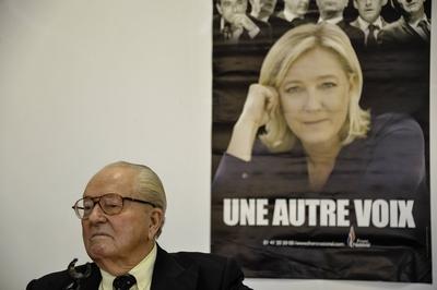 Jean Marie LE PEN Veranstaltung des Front National FN in Agen Frankreich 12 01 2014 ThierryBre-stock-photo