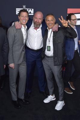 Mark Shapiro, Triple H, Ari Zev Emanuel-stock-foto