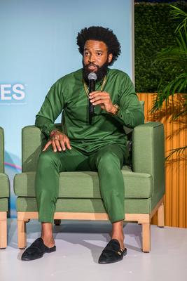 CES 2025: Leveling the Playing Field: Fair Compensation and Credit-stock-foto