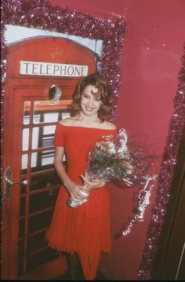 Bildnummer: 56809157  Datum: 01.01.1988  Copyright: imago/teutopressDesiree Nosbusch (Schauspielerin, Moderatorin) 01/88 vZ Frau TV Fernsehen Film Kino Schauspiel Moderation festlich KLeid rot Blumenstrau? haltend stehend dunkelhaarig langhaarig Schmuck Kette l?chelnd halb hoch People Shooting xns x0x 1988 hoch  56809157 Date 01 01 1988 Copyright Imago  Desiree Nosbusch Actress Presenter 01 88 VZ Woman TV Television Film Cinema Acting Moderation festive Dress Red Bouquet of flowers holding standing dark haired long haied Jewellery Chain smiling half vertical Celebrities Shooting xns x0x 1988 vertical-stock-foto