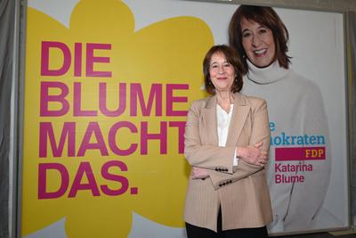 FDP-Spitzenkandidatin Katarina Blume stellt B?rgerschaftswahlkampagne in Hamburg vor-stock-foto