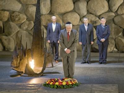 Frank Walter STEINMEIER SPD Bundesaussenminister und Vizekanzler besucht die zentrale Holocaust-stock-foto