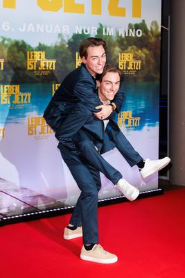 Premiere - Leben ist Jetzt -  DIE REAL LIFE GUYS-stock-photo