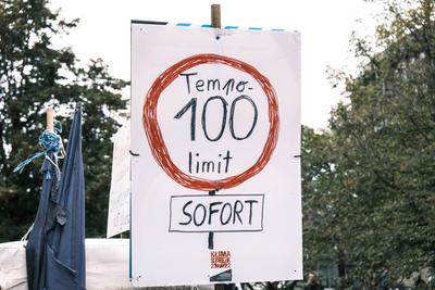 D?sseldorf 23.09.2022 Klimastreik Landtagswiese Fridaysforfuture Fridays for Future FFF Demo Demonstration Klimawandel-stock-foto