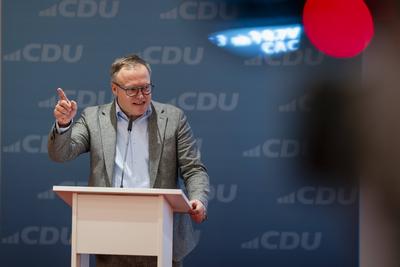 08/01/2025 - Erfurt: Rede des Th?ringer Ministerpr?sidenten Mario Voigt (CDU). Landesvertreterversammlung der CDU Th?rin-stock-foto
