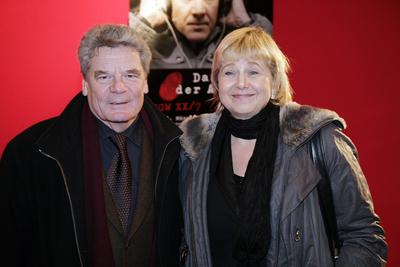 Das Leben der Anderen Copyright: IMAGO. Radke 15.03.2006 Thema: Das Leben der Anderen mit Joachim Gauck und Marianne Bir-stock-photo