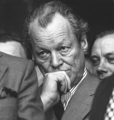 Ehemaliger Bundeskanzler Willy Brandt bei einer Veranstaltung der BKB am 08.04.1974 in Helmstedt. *** Former Federal Cha-stock-photo