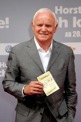 Horst Schlaemmer - Isch kandidiere! Werner Baldessarini bei der Premiere - Horst Schlaemmer - Isch kandidiere! - einem K-stock-photo