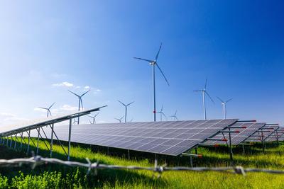 Energiepark Lausitz bei Klettwitz DEU/Deutschland/Brandenburg/Klettwitz, 15.05.2024, Energiepark Lausitz - Solaranlagen-stock-foto