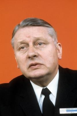 Bundesbauminister Lauritz Lauritzen (BRD/SPD-Spitzenkandidat Schleswig Holstein)-stock-foto