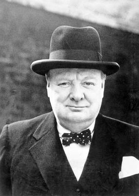 United Kingdom: Sir Winston Churchill, statesman, politician, historian (1874-1965), London, 2 August 1944 Sir Winston L-stock-foto