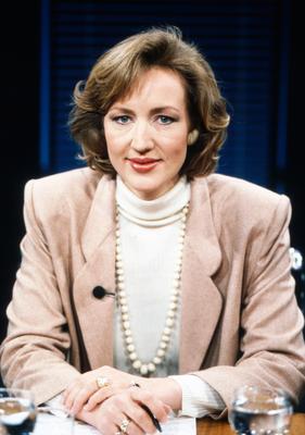 NeunzehnZehn NeunzehnZehn, Sonntagspolittalkshow, Deutschland 1993 - 2003, Sendung vom 13. M?rz 1994, Talkgast: Moderato-stock-foto