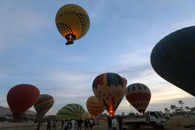 Hot air balloon tourism in Luxor, Egypt-stock-photo