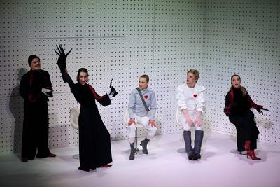 Berliner Ensemble Future Macbeth-stock-foto