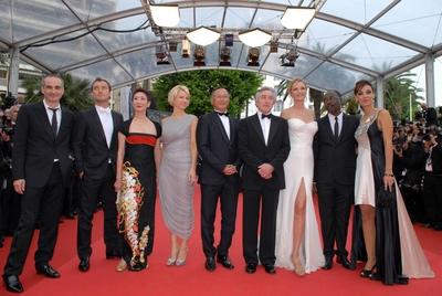 Screening von - Midnight in Paris  - 64. Internationale  Filmfestspiele 2011 in Cannes, L-R: Olivier Assayas, Jude Law,-stock-photo