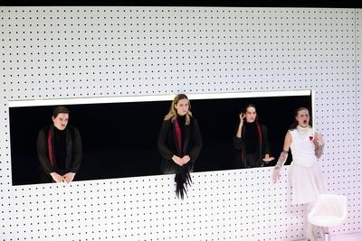 Berliner Ensemble Future Macbeth-stock-foto