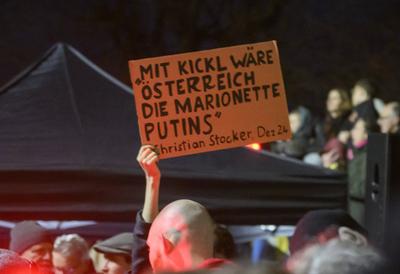 20250109 Kundgebung gegen rechtsextremen Bundeskanzler-stock-photo