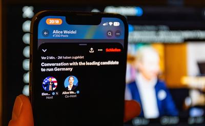 Debate between Elon Musk and Alice Weidel on Platform X Zurich, Switzerland, 9th Jan 2025: Debate between AfD chancellor-stock-foto