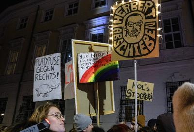20250109 Kundgebung gegen rechtsextremen Bundeskanzler-stock-foto