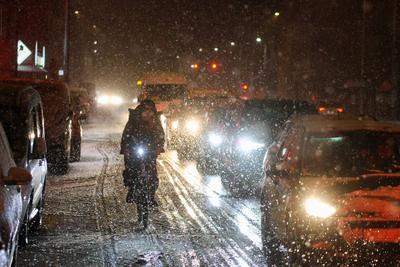Leipzig - Starker Schneefall und Gl?tte: Neuschnee f?hrt zu Vekehrsproblemen in Leipzig!-stock-foto