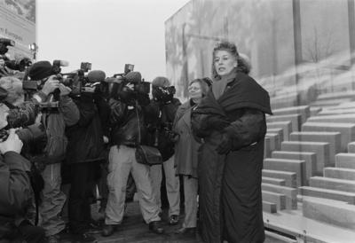 symbolischer Spatenstich Holocaust Mahnmal ea Rosh privater Foerderkreis zum Bau des Mahnmals symb-stock-foto