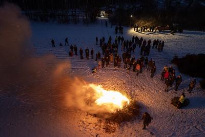 11.01.2025: Weihnachtsbaumverbrennung in Siegen-Oberschelden-stock-foto