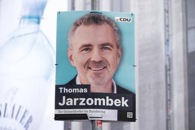 D?sseldorf 11.01.2025 Wahlkampf Wahlkampfplakat Bundestagswahl Wahlplakat Bundestagswahlplakat CDU Thomas Jarzombek D?ss-stock-foto
