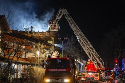 10.01.2025, Brand in Parkhaus-stock-foto
