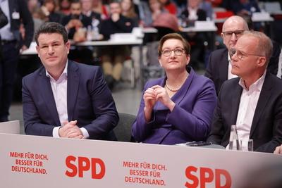 Hubertus Heil, Bundesminister f?r Arbeit und Soziales, Bundesministerin f?r Wohnen, Stadtentwicklung und Bauwesen Klara-stock-foto