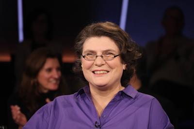 Christine Th?rmer, meistgewanderte Frau der Welt, zu Gast in der NDR Talk Show, Fototermin am 10.1.2025 im Fernsehstudio-stock-foto