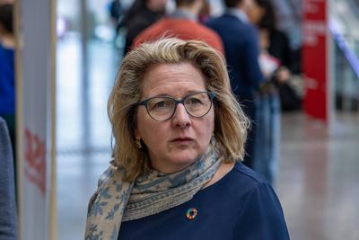 Au?erordentlicher Bundesparteitag der SPD vor Neuwahl des Bundestages, Berlin, 11.01.2025-stock-foto