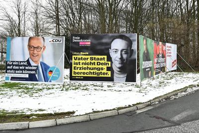 Wahlplakate - Bundestagswahl 2025-stock-photo
