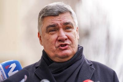 Kroatien: Stichwahl / Zweite Runde Pr?sidentschaftswahl, 2024/2025 - Zagreb, Kroatien; Pr?sident und Spitzenkandidat Zor-stock-photo