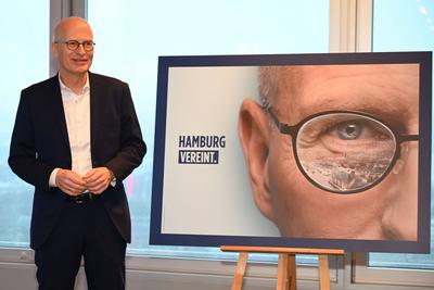 Peter Tschentscher und die SPD Hamburg stellen ihre Wahlkampagne 2025 vor-stock-foto