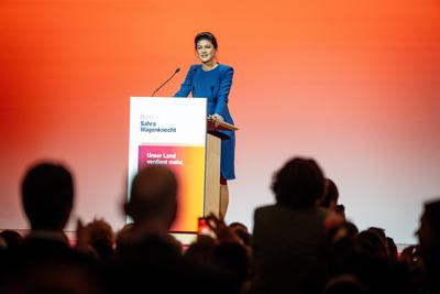 Bundesparteitag vor der Bundestagswahl 2025 ? BSW Bundnis Sahra Wagenknecht in Bonn ?-stock-foto