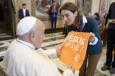 ITALY - POPE FRANCIS  RECEIVES IN PRIVATE AUDIENCE EXECUTIVES OF CONGRES MISSION AT  THE  VATICAN - 2025/1/10-stock-photo