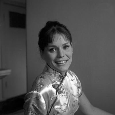 Corinne und der Seeb?r, Fernsehfilm, Deutschland 1966, Regie: Thomas Engel, Darsteller: Marthe Keller Copyright: Roba/S-stock-foto