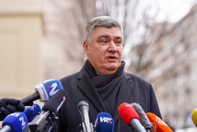 Kroatien: Stichwahl / Zweite Runde Pr?sidentschaftswahl, 2024/2025 - Zagreb, Kroatien; Pr?sident und Spitzenkandidat Zor-stock-photo