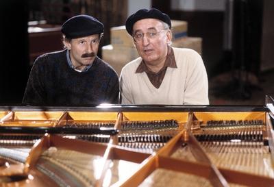 Die beiden Jazzpianisten JOE ZAWINUL und FRIEDRICH GULDA Aufnahme aus den 1990er Jahren ?bersc-stock-foto